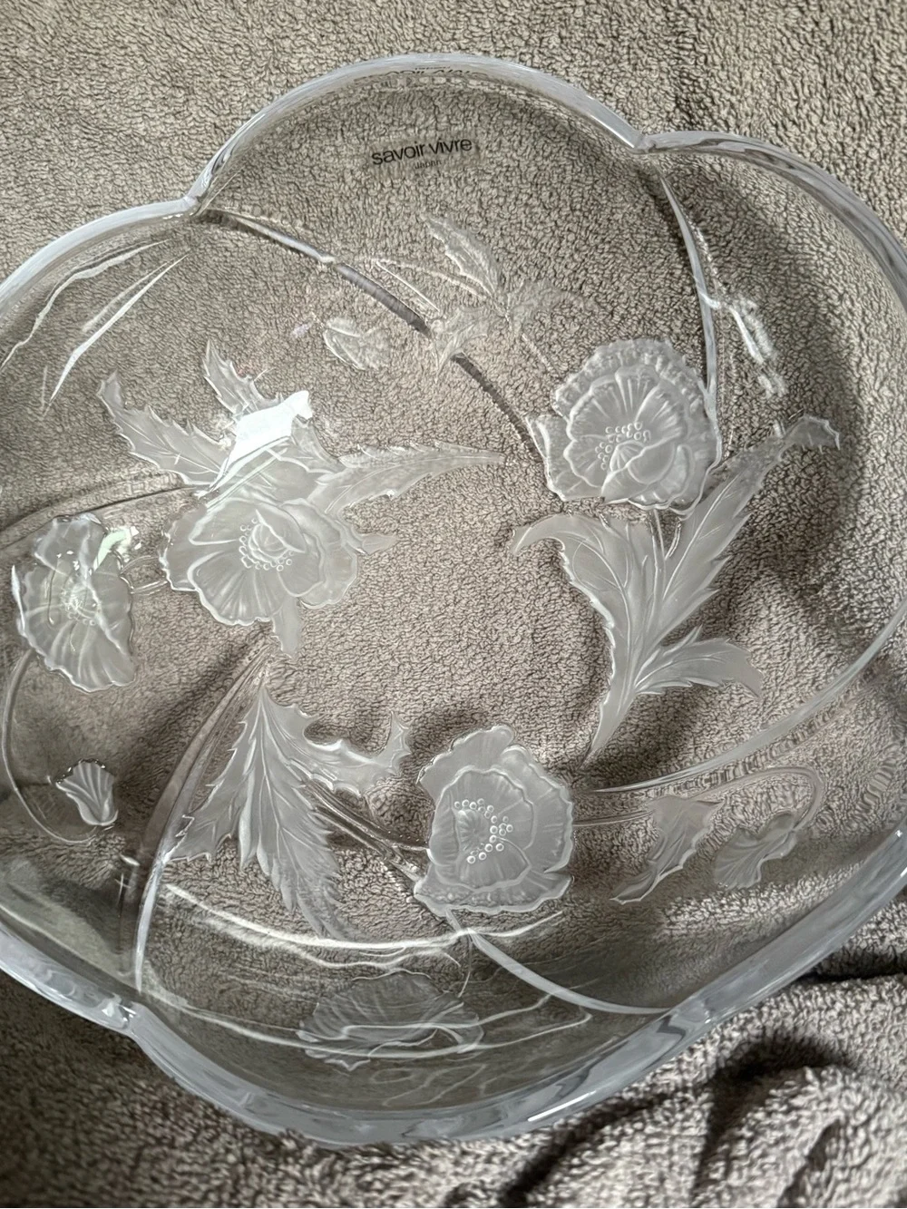 SAVOY-WARE Clear Floral Glass Serving Bowl - Clear